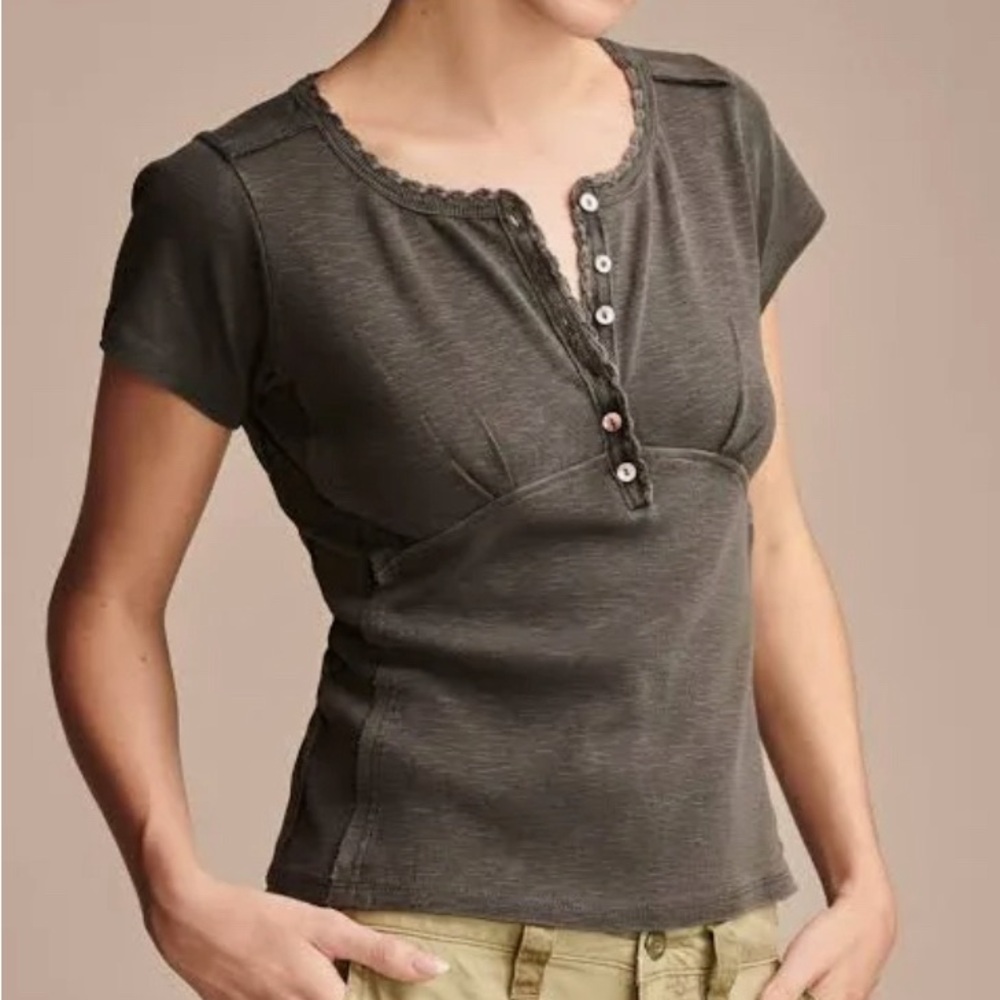 LUCKY BRAND small women's Henley tee
